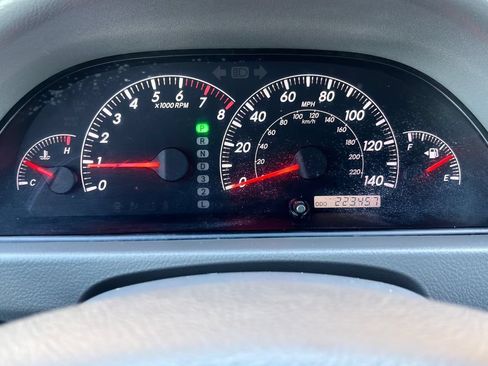 Used 2005 Toyota Camry SE FWD image 14