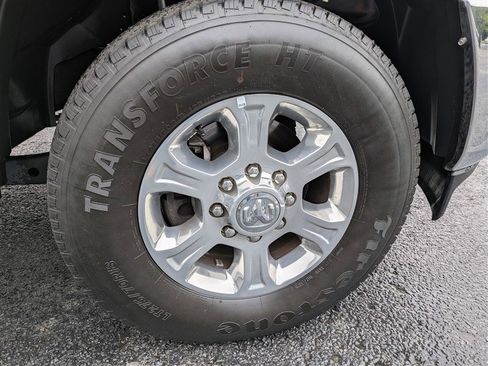 Used 2024 RAM 2500 Big Horn image 10