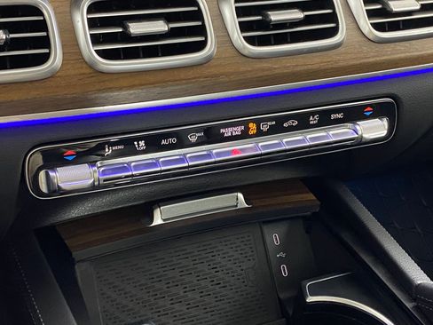 Certified 2025 Mercedes-Benz GLE 350 GLE 350 image 28