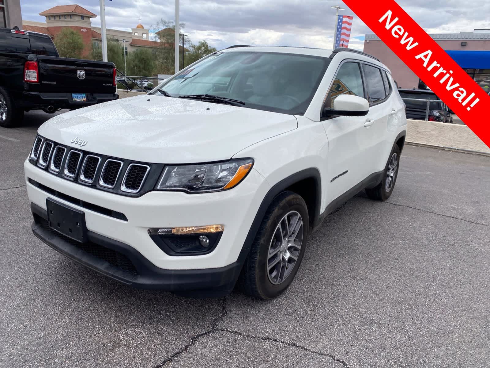 Used 2018 Jeep Compass Latitude w/ Popular Equipment Group FWD image 1