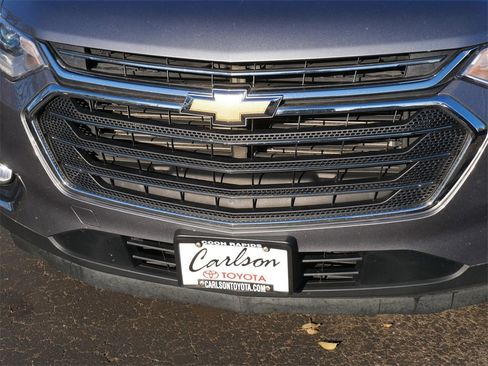 Used 2019 Chevrolet Traverse LT w/ LPO, Floor Liner Package image 9