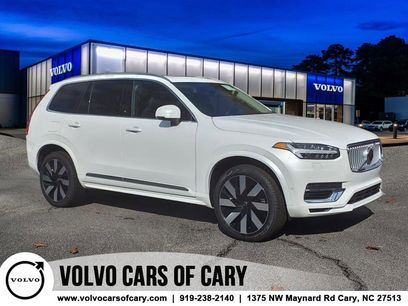 New 2025 Volvo XC90 T8 Plus w/ Protection Package Premier