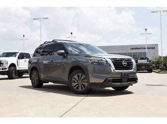 Used 2023 Nissan Pathfinder SV FWD video 1