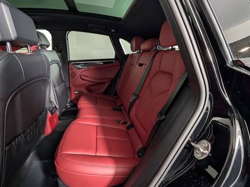 New 2026 Porsche Macan S image 24