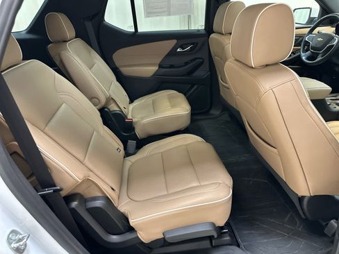 Used 2023 Chevrolet Traverse Premier w/ LPO, Floor Liner Package image 20