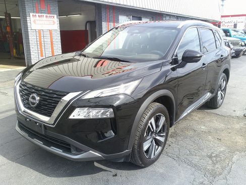 Used 2023 Nissan Rogue SL AWD/4WD image 12