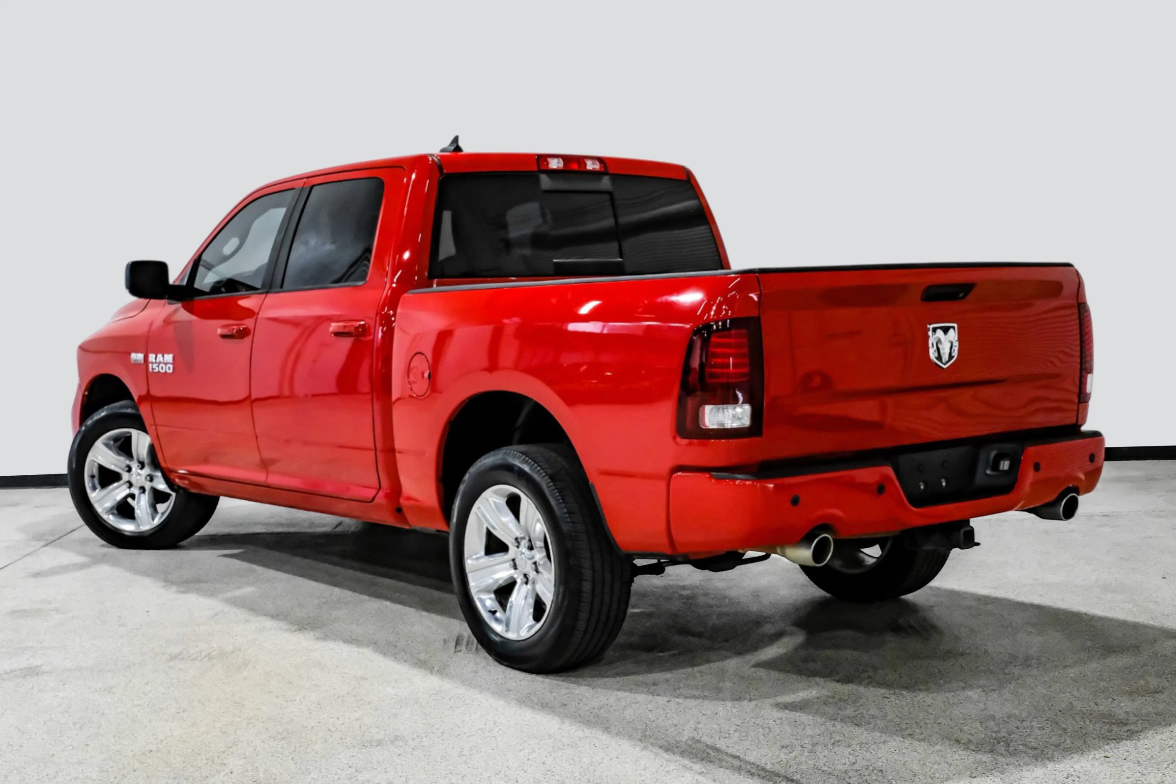 Used 2013 RAM 1500 Sport w/ Sport Premium Group AWD/4WD image 8