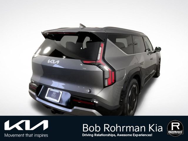 Used 2024 Kia EV9 Land AWD/4WD image 10