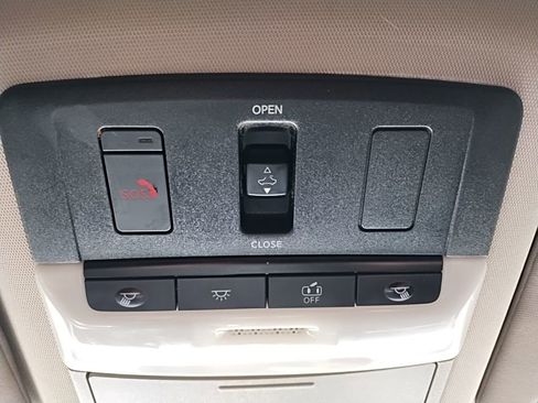 Used 2019 Nissan Altima 2.0 Platinum image 42