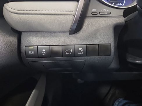 Certified 2023 Toyota Camry LE image 24