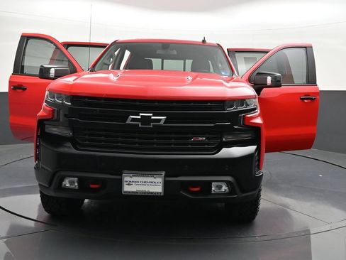 Certified 2021 Chevrolet Silverado 1500 LT Trail Boss w/ Convenience Package II AWD/4WD image 44