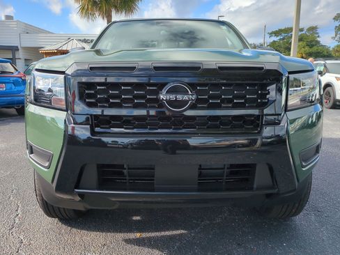 New 2026 Nissan Frontier SV image 9