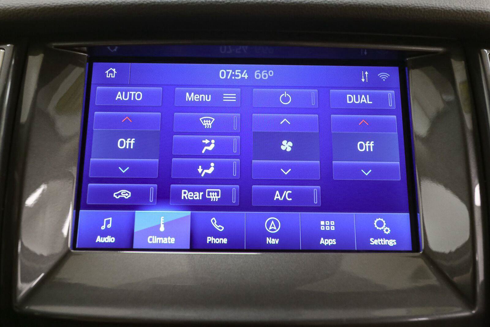 Used 2020 Ford Ranger Lariat w/ Equipment Group 501A Mid AWD/4WD image 28
