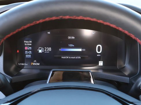 Used 2025 Ford Explorer ST image 17