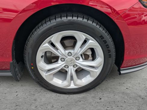 Certified 2023 Honda Accord LX image 9