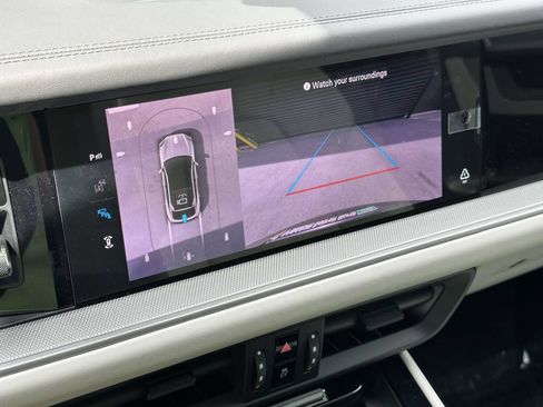 New 2026 Porsche Cayenne Coupe AWD/4WD image 25