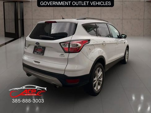Used 2018 Ford Escape SE image 7