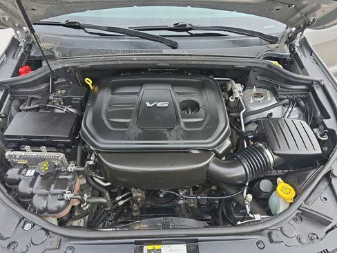 Used 2018 Jeep Grand Cherokee Altitude image 30