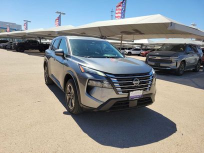 Used 2024 Nissan Rogue SV