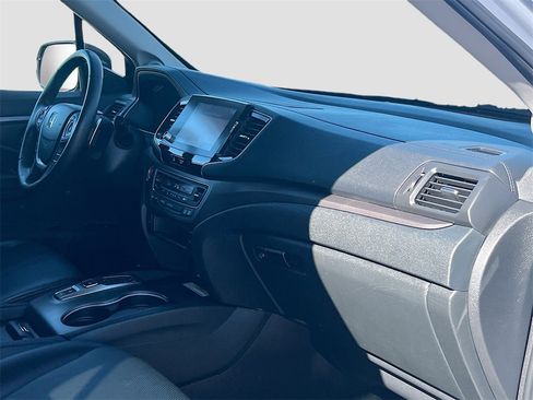 Used 2023 Honda Ridgeline RTL-E image 32