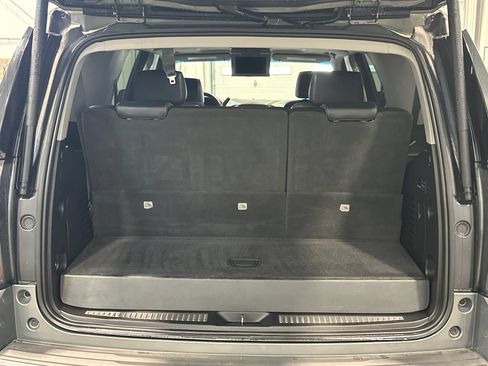 Used 2018 GMC Yukon Denali w/ Denali Ultimate Package AWD/4WD image 29