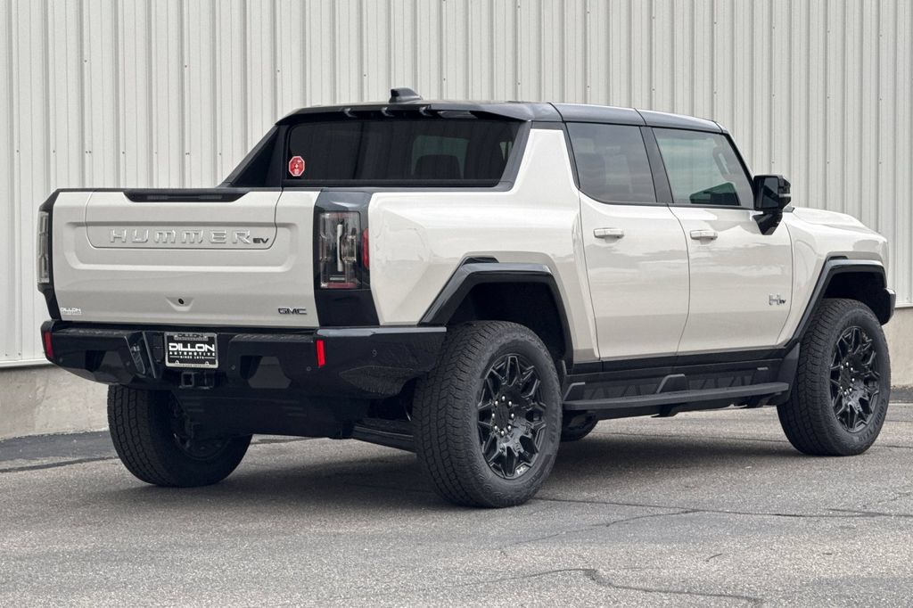 New 2026 GMC Hummer EV 4x4 Crew Cab image 7