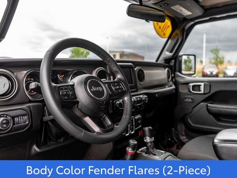 Used 2022 Jeep Gladiator Sport AWD/4WD image 19