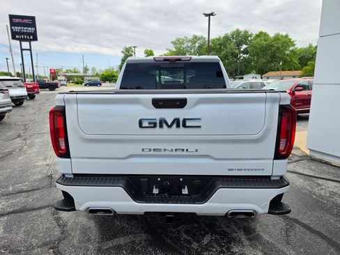 Used 2024 GMC Sierra 1500 Denali Ultimate AWD/4WD image 5
