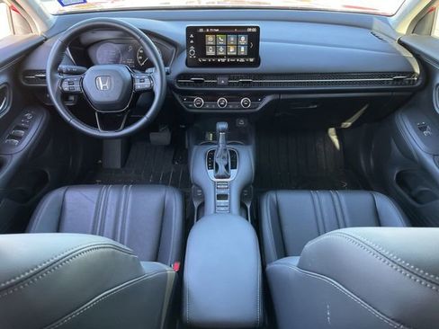 Used 2025 Honda HR-V EX-L image 9