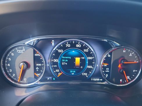 Certified 2017 GMC Acadia Denali w/ Technology Package image 12