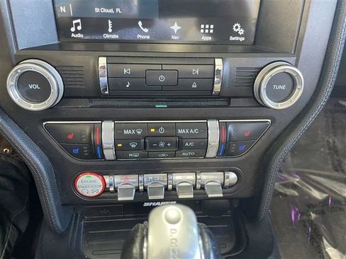 Used 2017 Ford Mustang Premium image 13