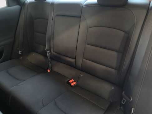 Used 2018 Chevrolet Malibu LS FWD image 13