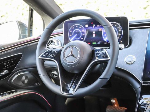 Used 2023 Mercedes-Benz EQS 450+ 4MATIC Sedan image 16