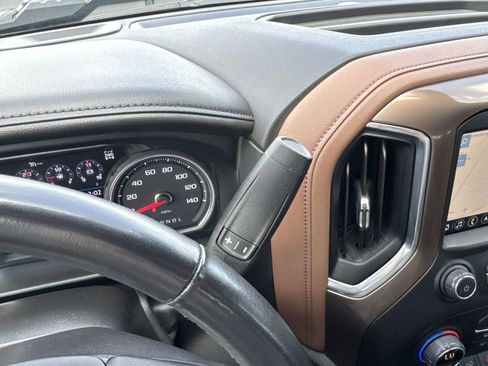 Used 2022 Chevrolet Silverado 2500 High Country w/ Safety Package II AWD/4WD image 20