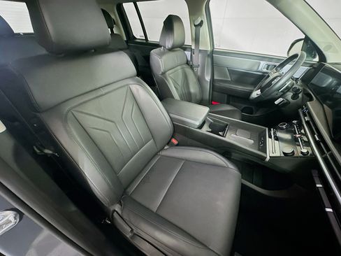 Used 2025 Hyundai Santa Fe SEL AWD/4WD image 30