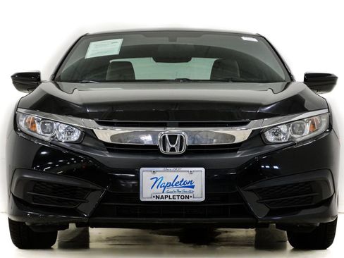 Used 2018 Honda Civic LX image 2