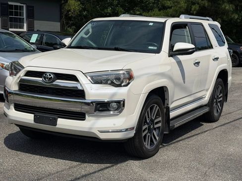 Used 2018 Toyota 4Runner Limited w/ Four Season Floor Mat Package AWD/4WD image 1