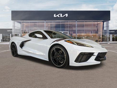 Used 2020 Chevrolet Corvette Stingray Preferred Cpe w/ 2LT Preferred Equipment Group image 1