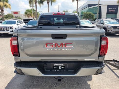 New 2026 GMC Canyon Elevation image 9