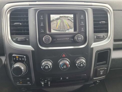 Used 2023 RAM 1500 Classic SLT w/ Protection Group AWD/4WD image 28