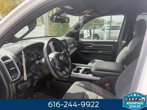 Used 2019 RAM 1500 Big Horn AWD/4WD image 5