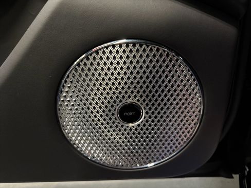 Used 2022 Bentley Flying Spur V8 image 17