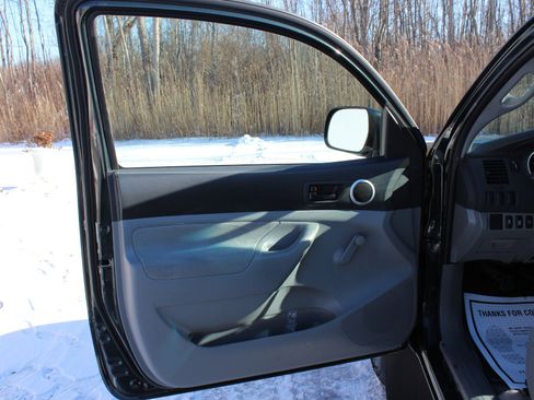 Used 2009 Toyota Tacoma 4x4 Regular Cab image 14
