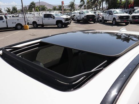 Used 2024 Volvo XC60 B5 Core image 27