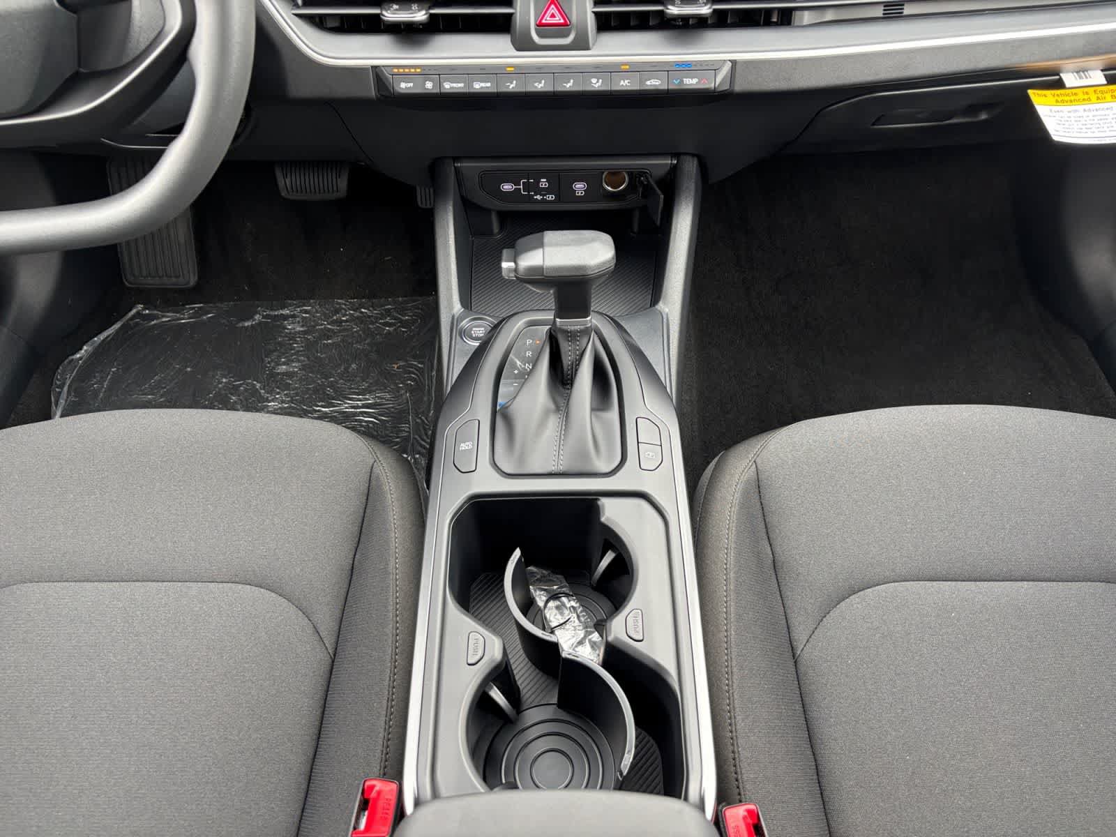 New 2026 Kia K4 FWD image 13