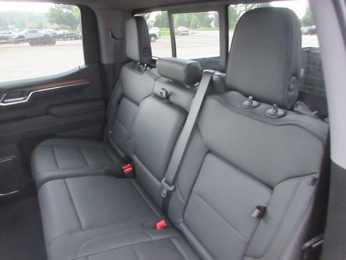 New 2026 GMC Sierra 1500 Denali w/ Denali Reserve Package AWD/4WD image 13