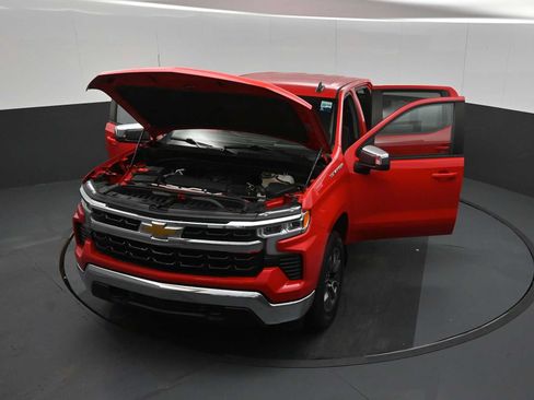 Used 2023 Chevrolet Silverado 1500 LT AWD/4WD image 27