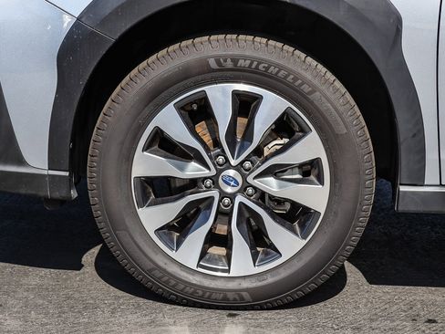 Used 2023 Subaru Outback Limited w/ Tech Package 2 image 6