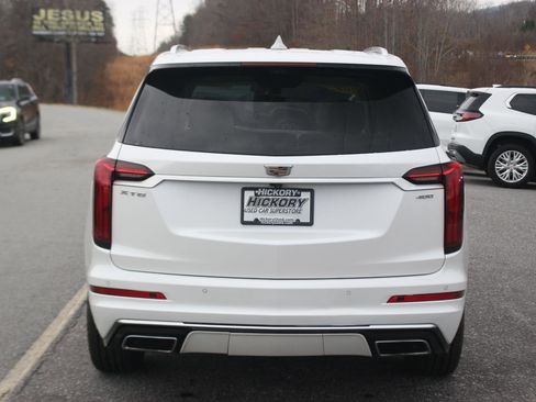 Used 2020 Cadillac XT6 Premium Luxury image 6