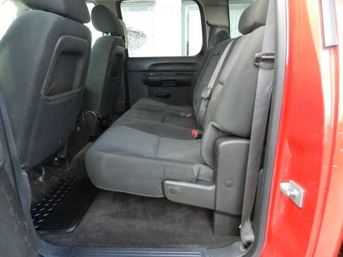 Used 2012 GMC Sierra 2500 SLE w/ SLE Preferred Package AWD/4WD image 10